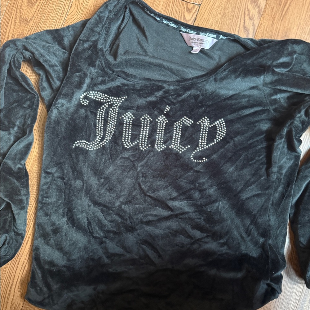 Juicy Couture Black Long Sleeve Graphic Sweatshirt